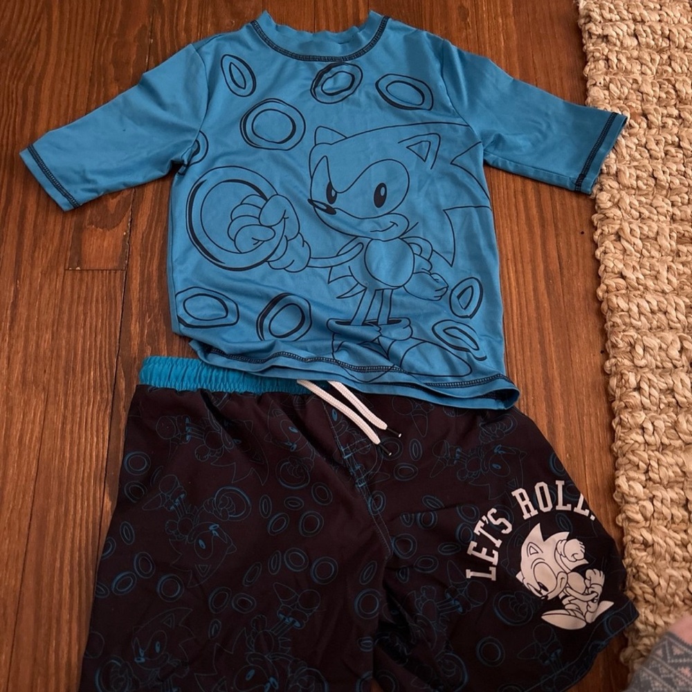 Kids size 8 bathing suite set